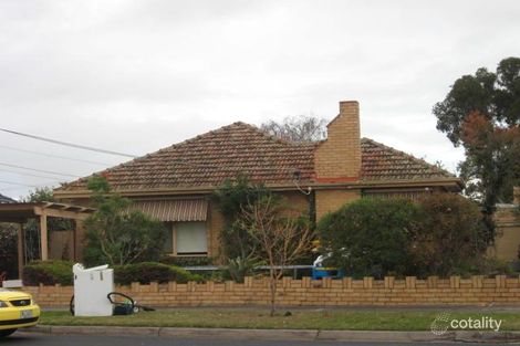 1/8 St Peters Ct, Bentleigh East, VIC 3165