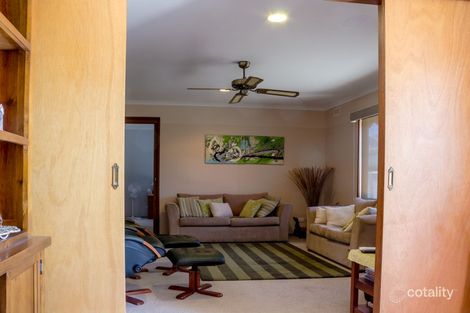 Property photo of 14 Kings Road Paynesville VIC 3880