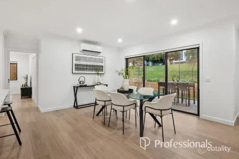 Property photo of 28 Sellick Drive Croydon VIC 3136