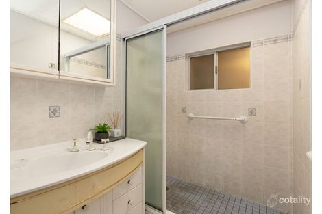 Property photo of 23 Ryrie Crescent Rasmussen QLD 4815