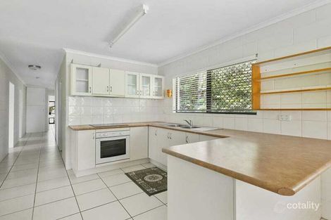 Property photo of 41 Blaxland Street Golden Beach QLD 4551