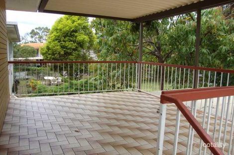Property photo of 22 Chifley Crescent Brassall QLD 4305