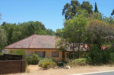 20 Peet Rd, Kalamunda, WA 6076