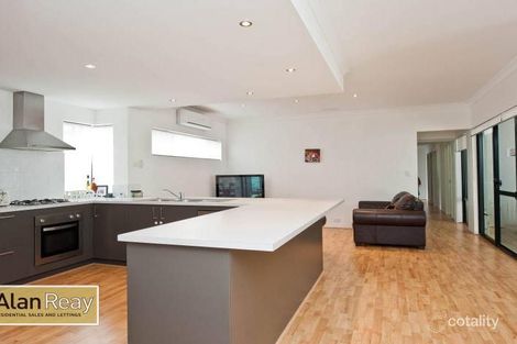 Property photo of 28 Killara Way Craigie WA 6025