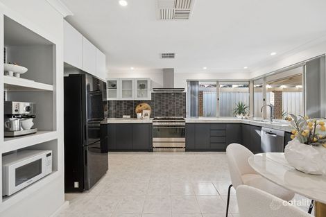 18 Pondana Mews, Ballajura, WA 6066