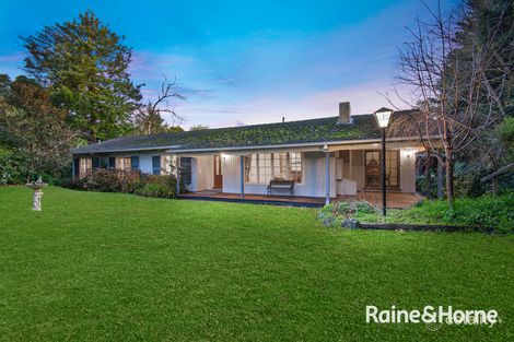 Property photo of 18 Stanhill Drive Cranbourne South VIC 3977