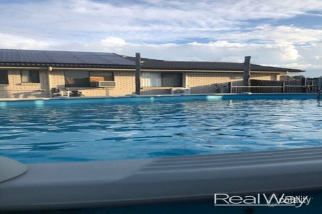 Property photo of 6 Heron Close Lowood QLD 4311