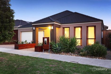Property photo of 9 Damaine Circuit Caroline Springs VIC 3023