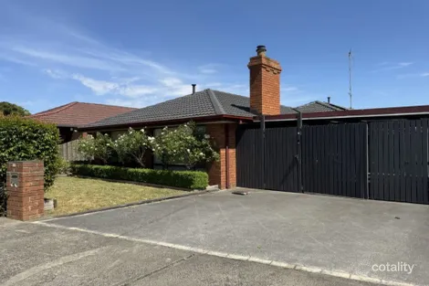 29 Stamford St, Newborough, VIC 3825