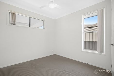 Property photo of 5 Fairmont Boulevard Hamlyn Terrace NSW 2259