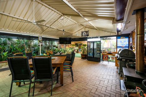 Property photo of 5 Allamanda Way Forrestfield WA 6058