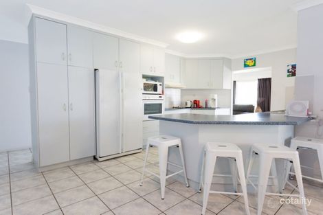 Property photo of 21 Marshall Avenue Andergrove QLD 4740