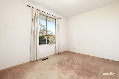 Property photo of 2/44 Hampshire Road Doncaster VIC 3108