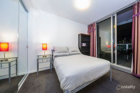 Property photo of 1705/241 Harbour Esplanade Docklands VIC 3008