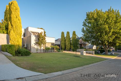Property photo of 34 Tristania Rise Duncraig WA 6023
