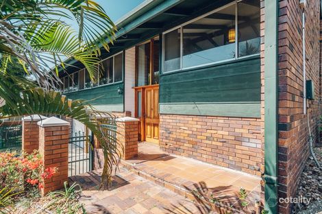 Property photo of 6 Young Court Springwood QLD 4127