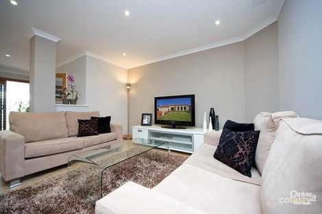 Property photo of 26 Granesse Drive Ellenbrook WA 6069