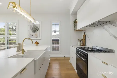 Property photo of 22 Cavell Street East Toowoomba QLD 4350