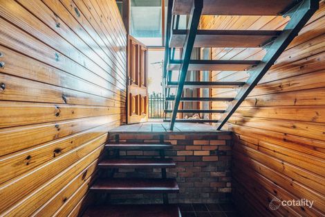 Property photo of 6 Young Court Springwood QLD 4127