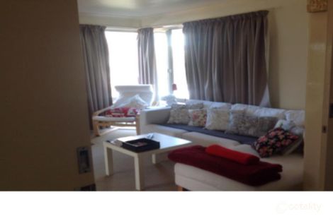 Property photo of 8 Haswell Place Chifley ACT 2606