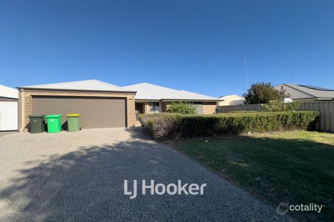 Property photo of 7 Kooyar Bend Dalyellup WA 6230