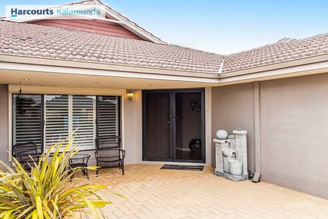 15 Sessilis Cres, Wattle Grove, WA 6107