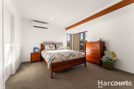 Property photo of 35 Carina Circle Halls Head WA 6210