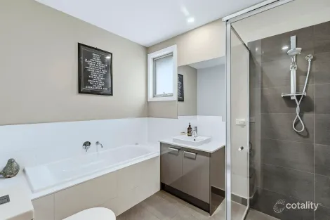 Property photo of 1/95 Grieve Parade Altona VIC 3018