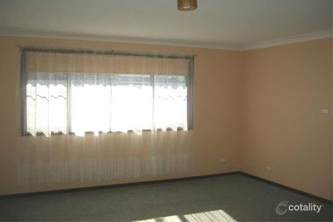 2/3 Antrim Ave, Warilla, NSW 2528