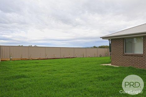 Property photo of 19 Darcy Drive Boorooma NSW 2650