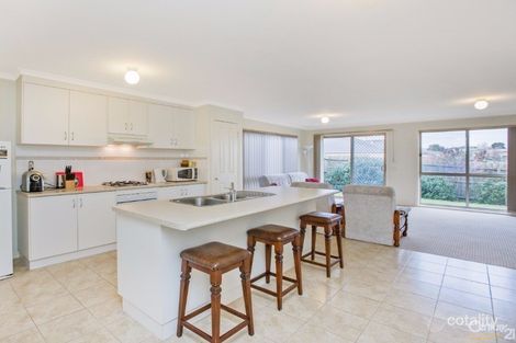 Property photo of 1/51 Leigh Drive Pakenham VIC 3810
