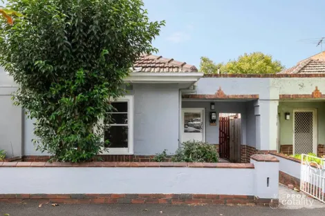 109 Eastwood St, Kensington, VIC 3031