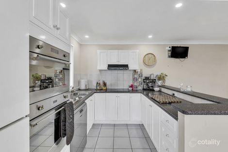 Property photo of 2 Diosma Close Yamanto QLD 4305