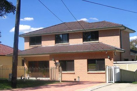 31 Maiden St, Greenacre, NSW 2190