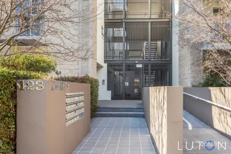 Property photo of 10/123 Lowanna Street Braddon ACT 2612