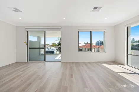 Property photo of 8A Second Avenue Burns Beach WA 6028