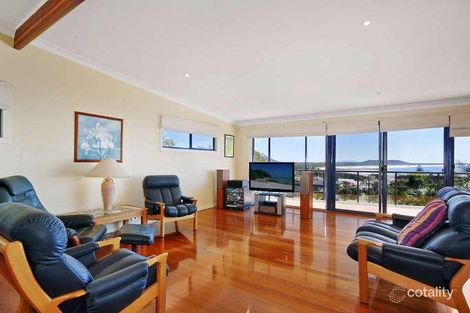 40 Stewart St, Crescent Head, NSW 2440
