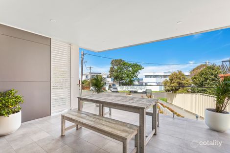 Property photo of 1/4 Gardeners Crescent Shellharbour NSW 2529