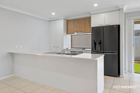 Property photo of 15 Seabright Circuit Jacobs Well QLD 4208