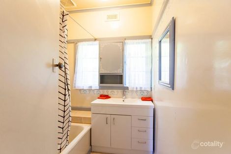 Property photo of 3 Howard Place Seymour VIC 3660