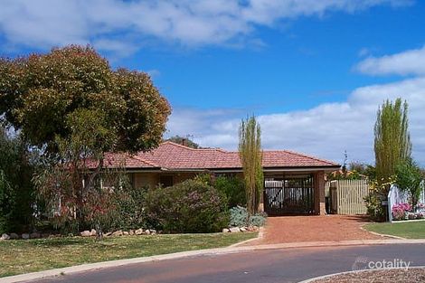 100 Hadfield Ave, Broadwater, WA 6280