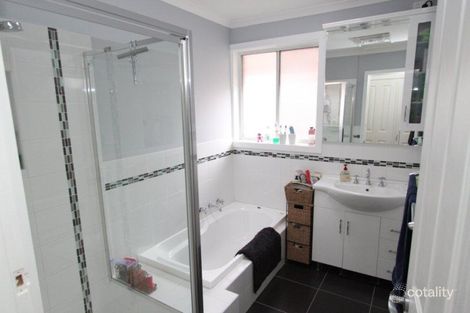 Property photo of 63 Marina Drive Melton VIC 3337