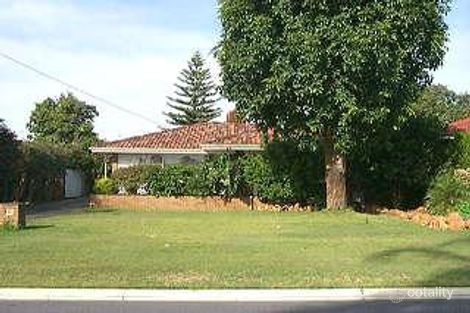 Property photo of 35 Mandora Way Riverton WA 6148