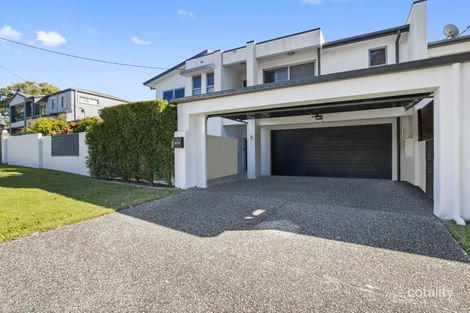 Property photo of 2/6 Sandown Avenue Benowa QLD 4217