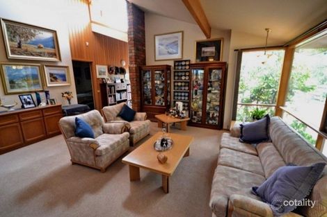 Property photo of 24 Links Road Mansfield VIC 3722