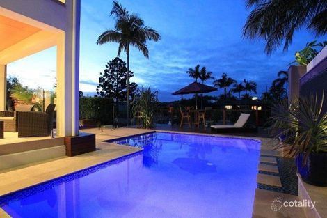 Property photo of 11 Pasadena Court Broadbeach Waters QLD 4218