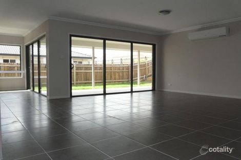 Property photo of 22 Bathersby Crescent Augustine Heights QLD 4300