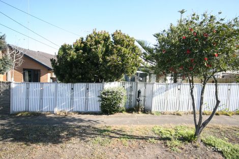 9 Craigie Rd, Newtown, VIC 3220