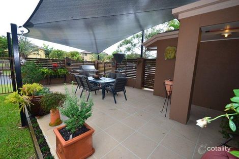 Property photo of 2/188 Greenacre Drive Arundel QLD 4214
