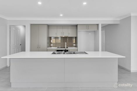 Property photo of 17 Isabell Street Brassall QLD 4305